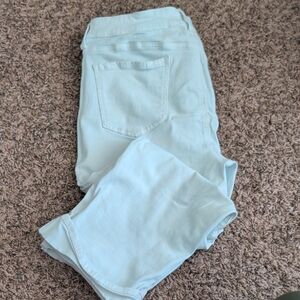 NYDJ Skinny Cropped Jeans in White